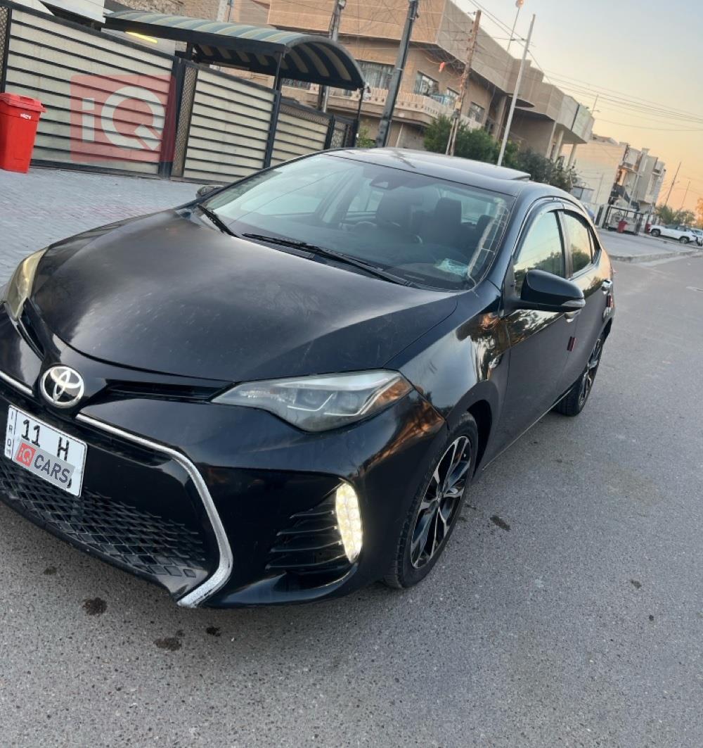 تۆیۆتا کۆرۆلا